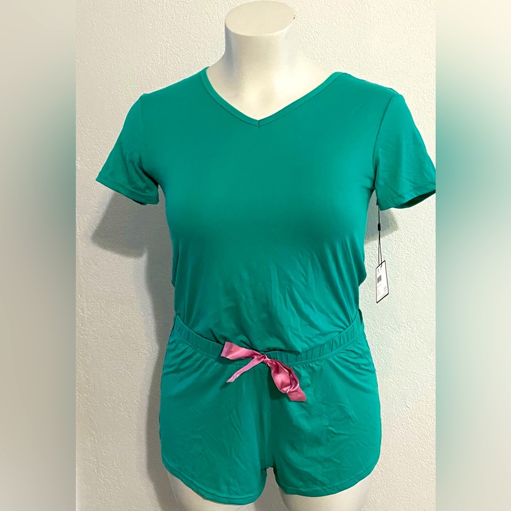 Very cute lounge set